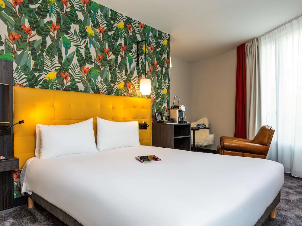 Premium Room, 1 Double Bed - Photo 6