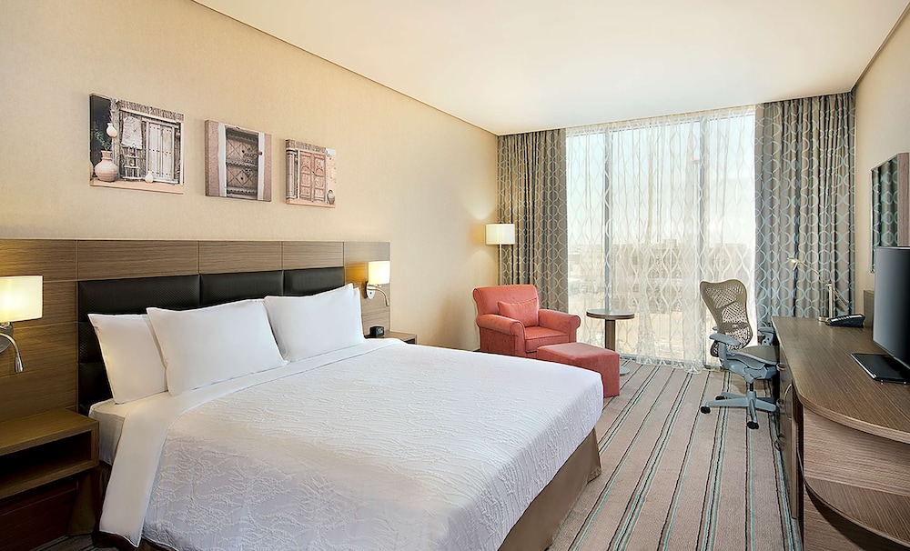 Deluxe Room, 1 King Bed