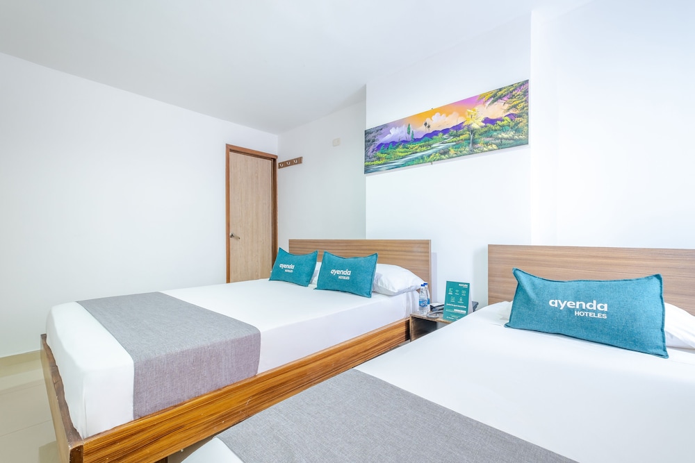 Superior Triple Room photo 3