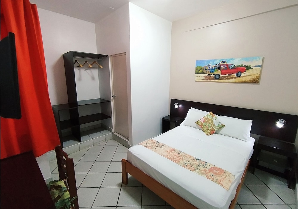 Standard Double Room photo 3