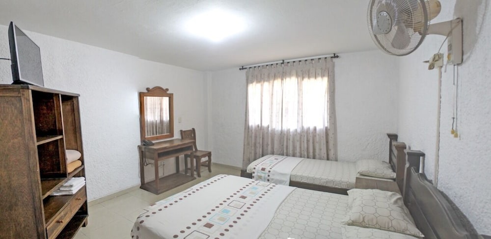 Standard Triple Room photo 1