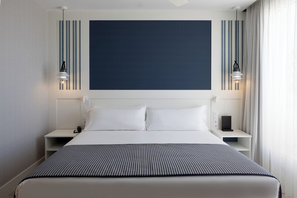 Superior Double Room, Terrace, Garden View - Photo 3