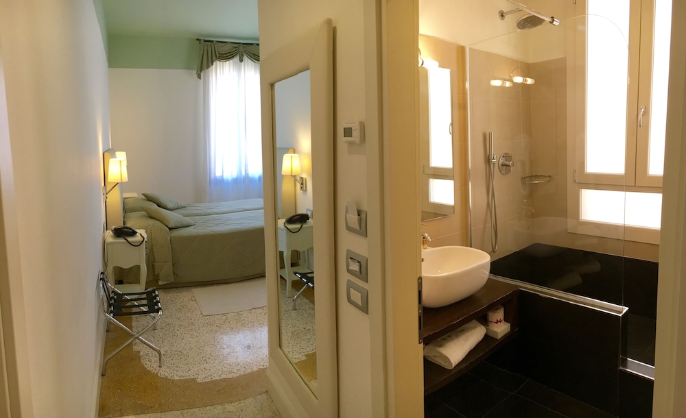 Deluxe Double Room, Terrace