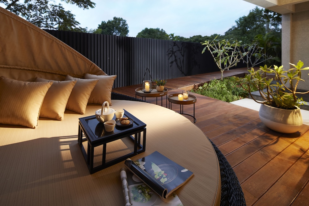 Rose Geranium Luxury Suite photo 2