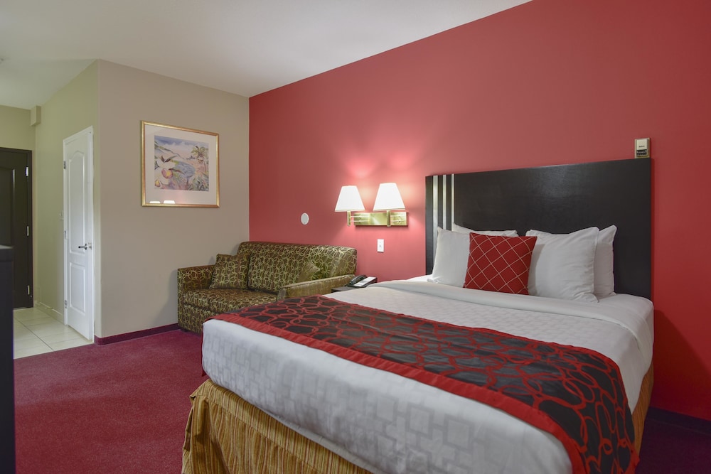Room, 1 Queen Bed, Non Smoking (Pet Friendly) photo 2