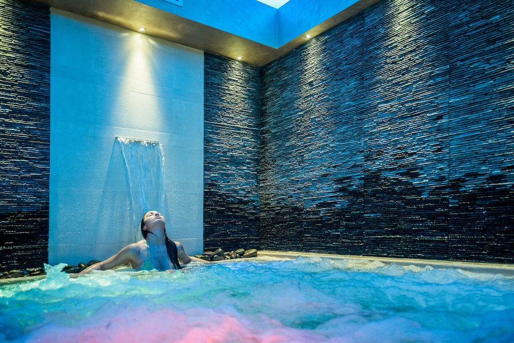 Panoramic Double or Twin Room, Sea View (SPA access) - Photo 9