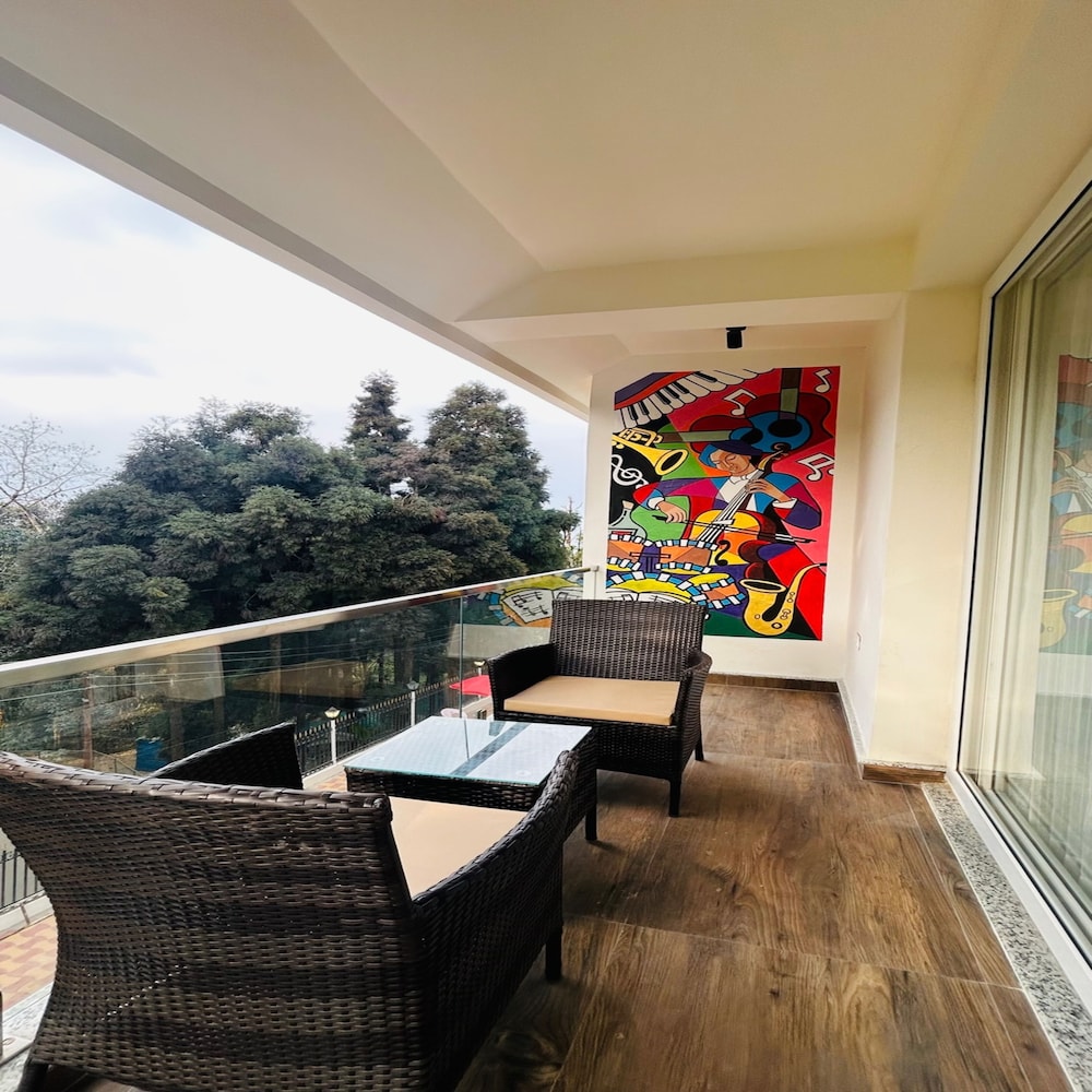 Premium room with forest view - Photo 11