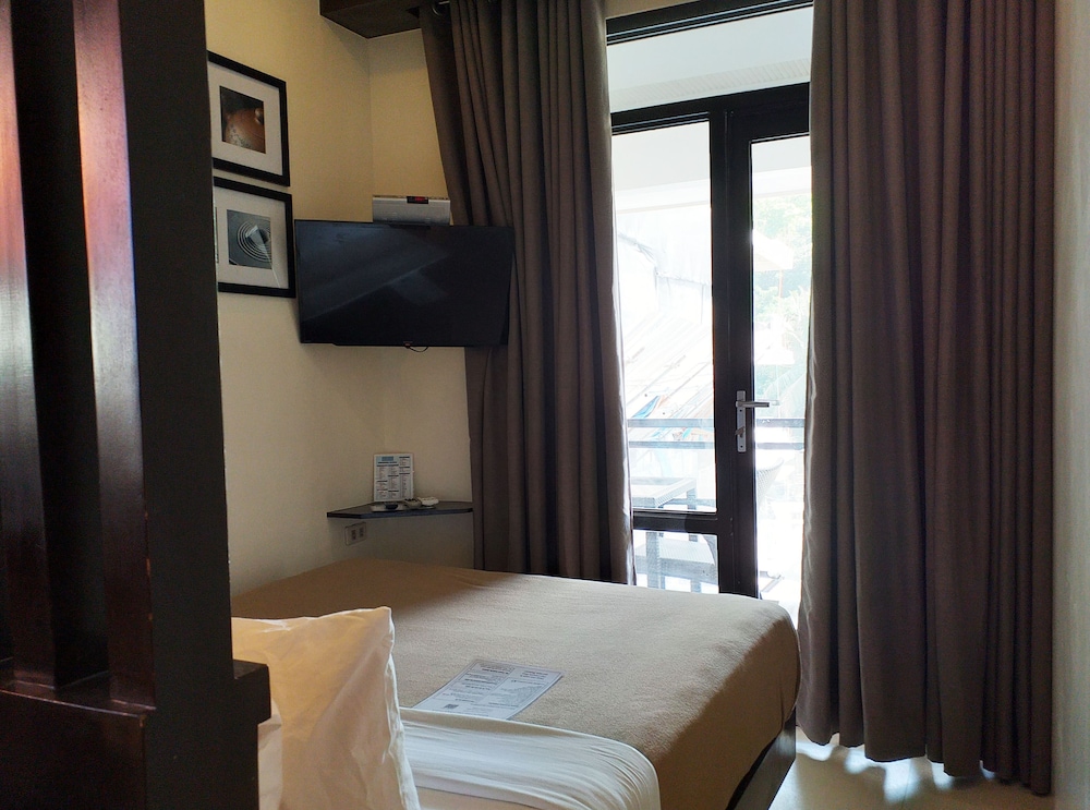Royal Room, 1 Queen Bed - Photo 6