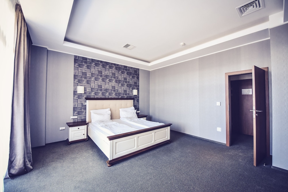 Suite 4 Stars