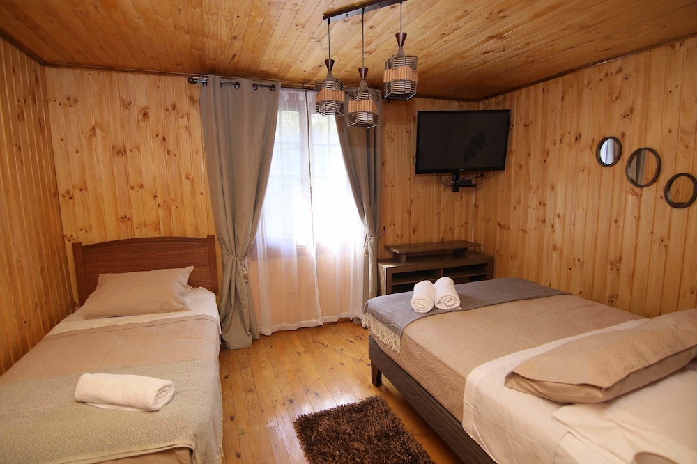 Triple Room (5)