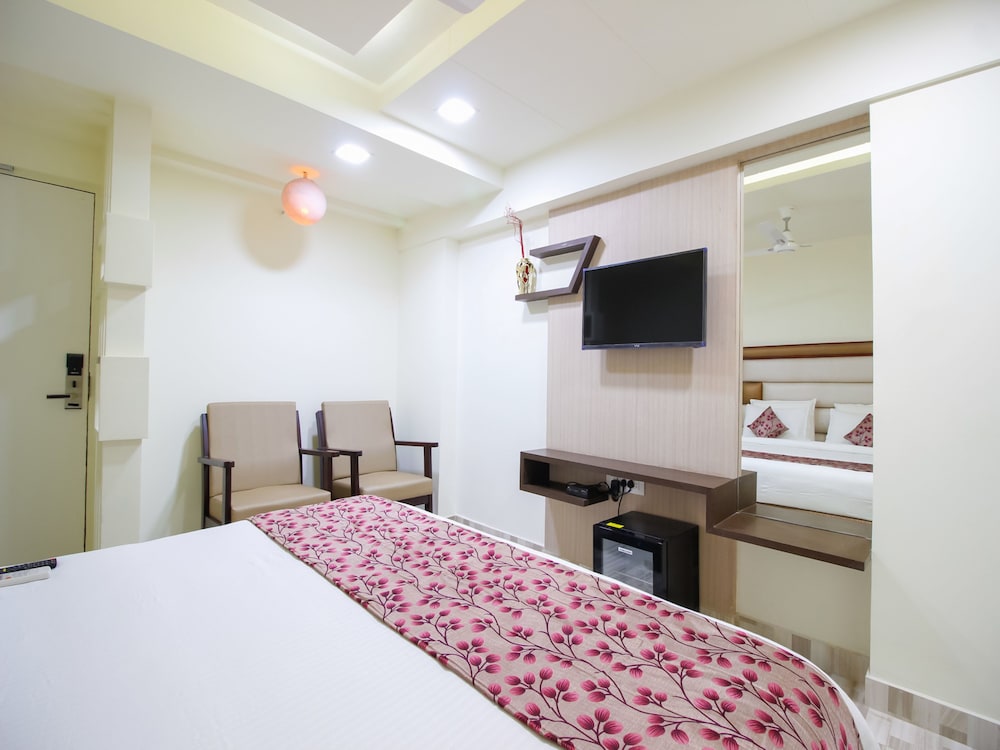 Double Or Twin Room photo 2
