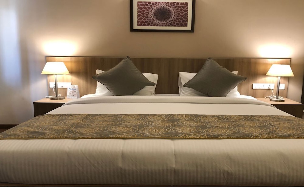 Premium Double or Twin Room - Photo 4