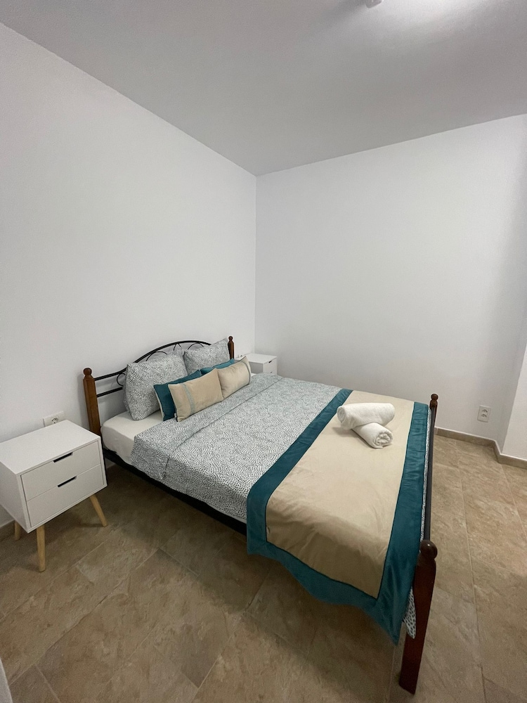 City Apartment photo 2