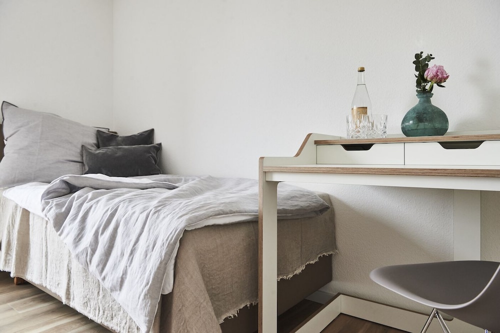 Comfort Apartment, 2 Bedrooms, Balcony, Corner (Apartment 8- Sand)