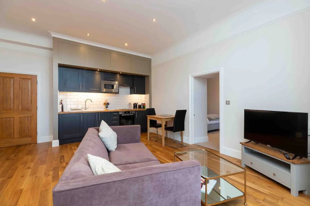 Executive Apartment photo 1