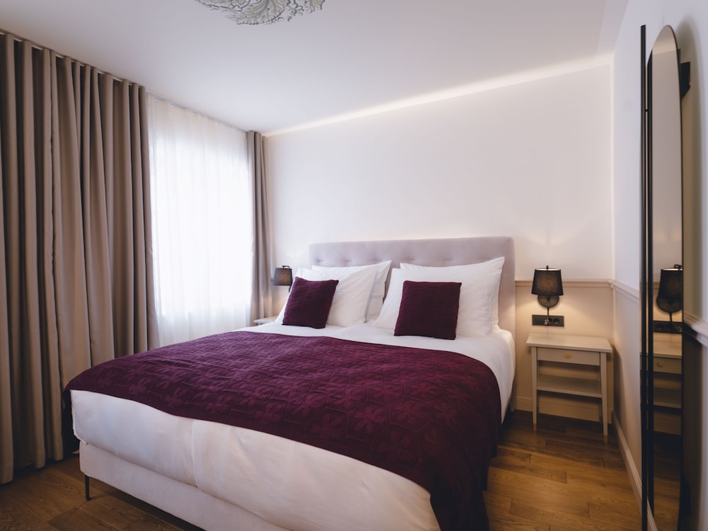 City Double Room