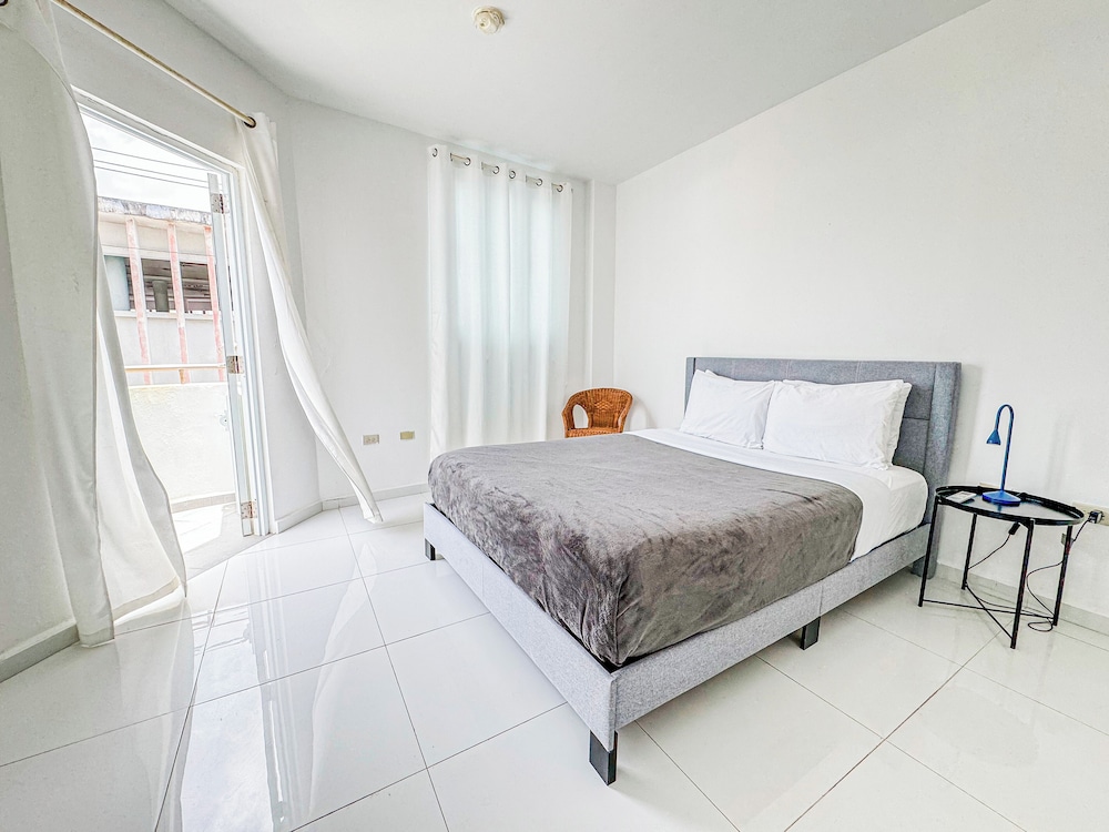 Basic Room photo 2