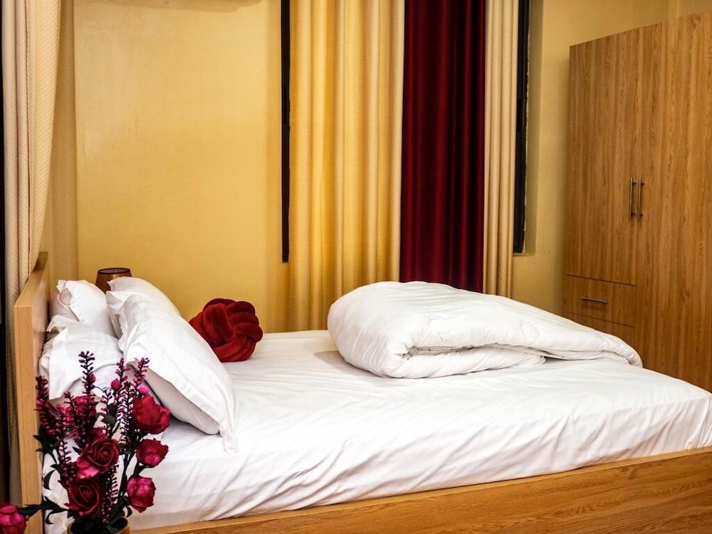 Deluxe Double Room Single Use photo 2