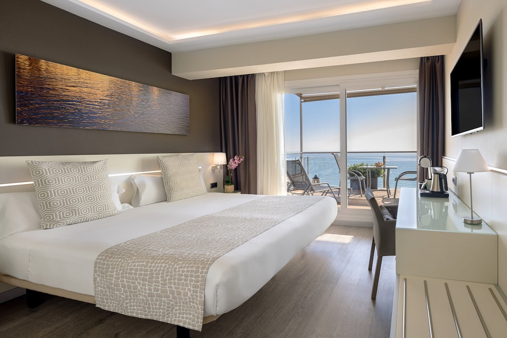Superior Double Room Single Use, Terrace, Sea View