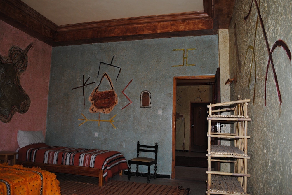Family Room, Multiple Beds photo 2
