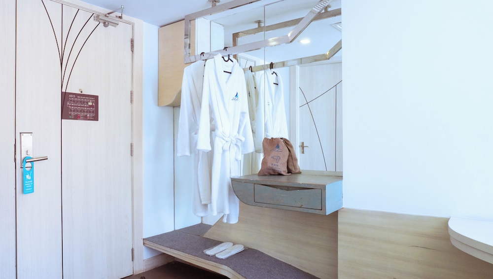 Superior Twin Room photo 3