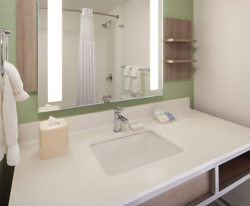 Room, 2 Double Beds, Accessible, Allergy Friendly (Pure, Hearing) - Photo 6
