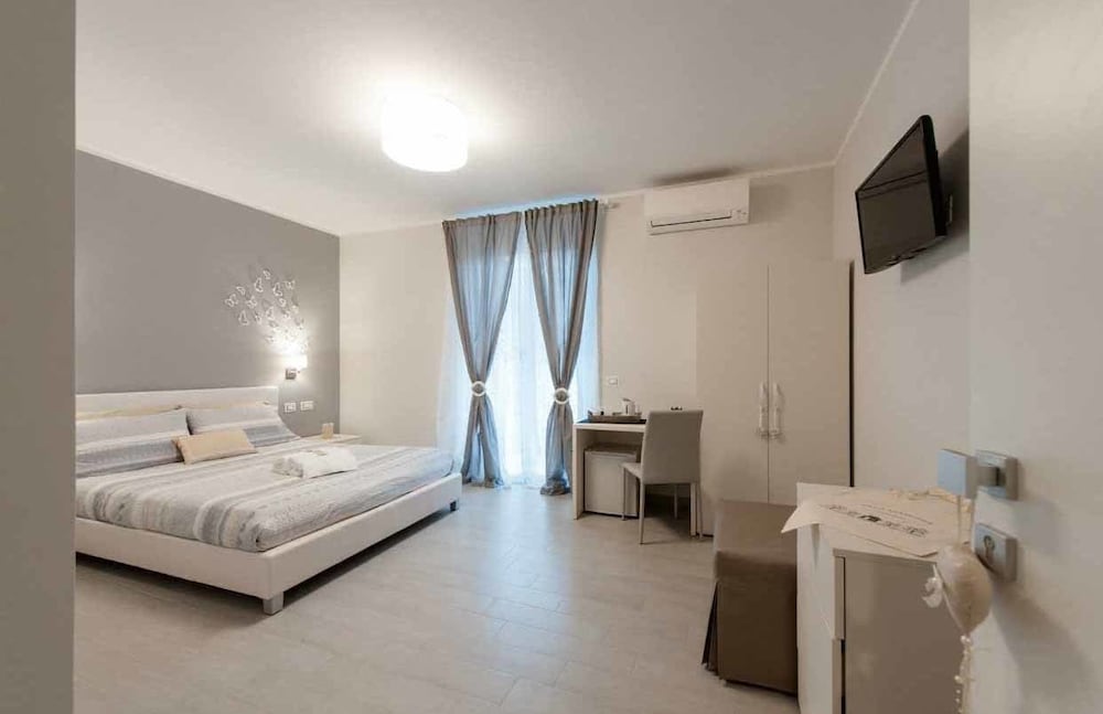Design Triple Room, Multiple Beds photo 3