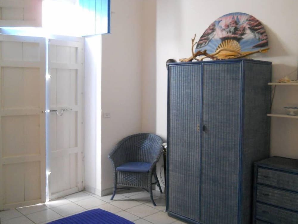 Quadruple Room - Photo 6