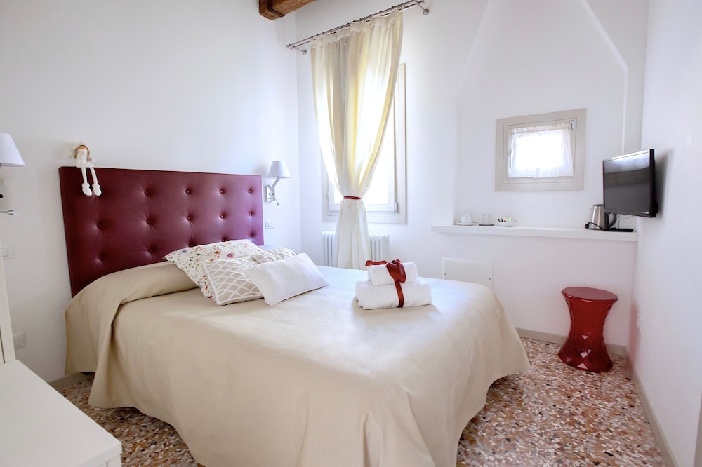 Classic Single Room photo 1