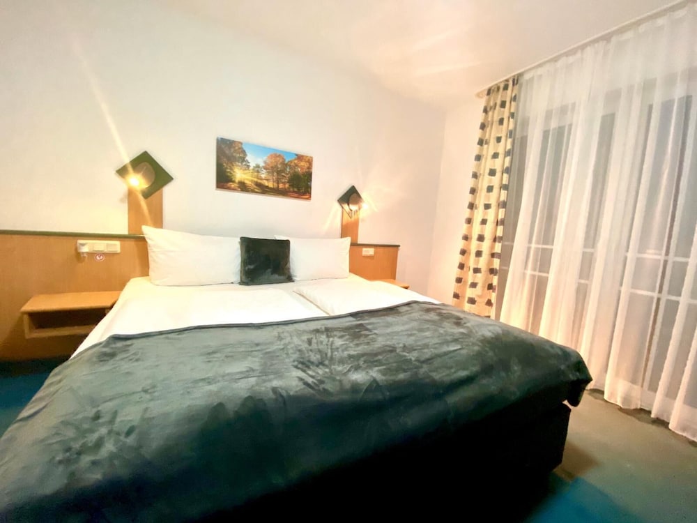 Deluxe Double Room photo 2