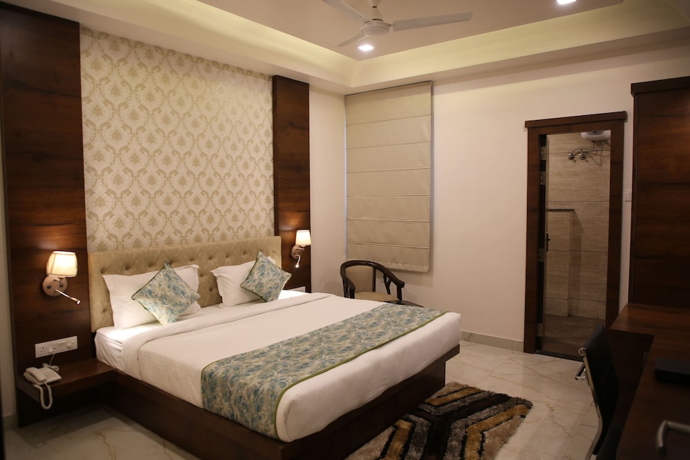 Premium Room - Photo 3