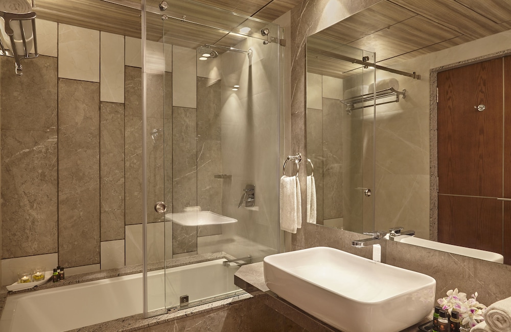 Premium Room - Photo 4