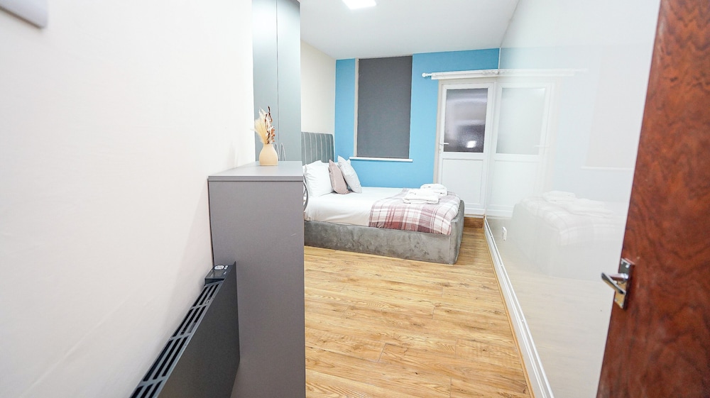 Apartment photo 3
