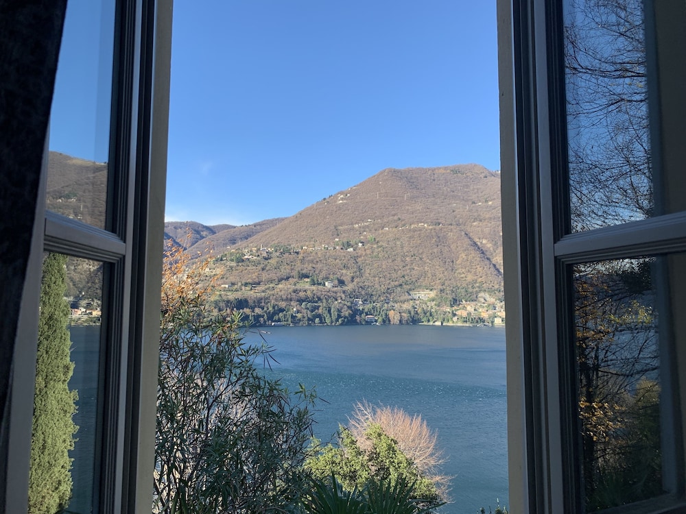 Superior Double Room, Lake View (Smeraldo) photo 3