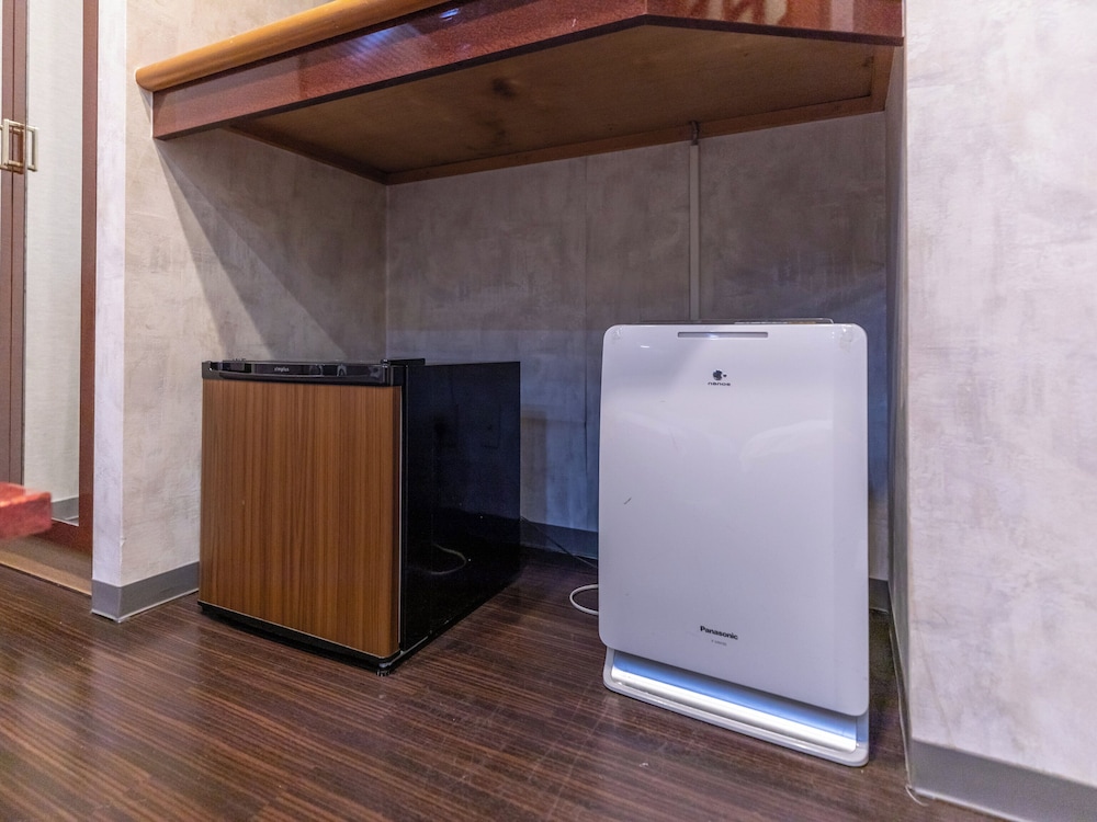 Twin Room, Non Smoking - Photo 8