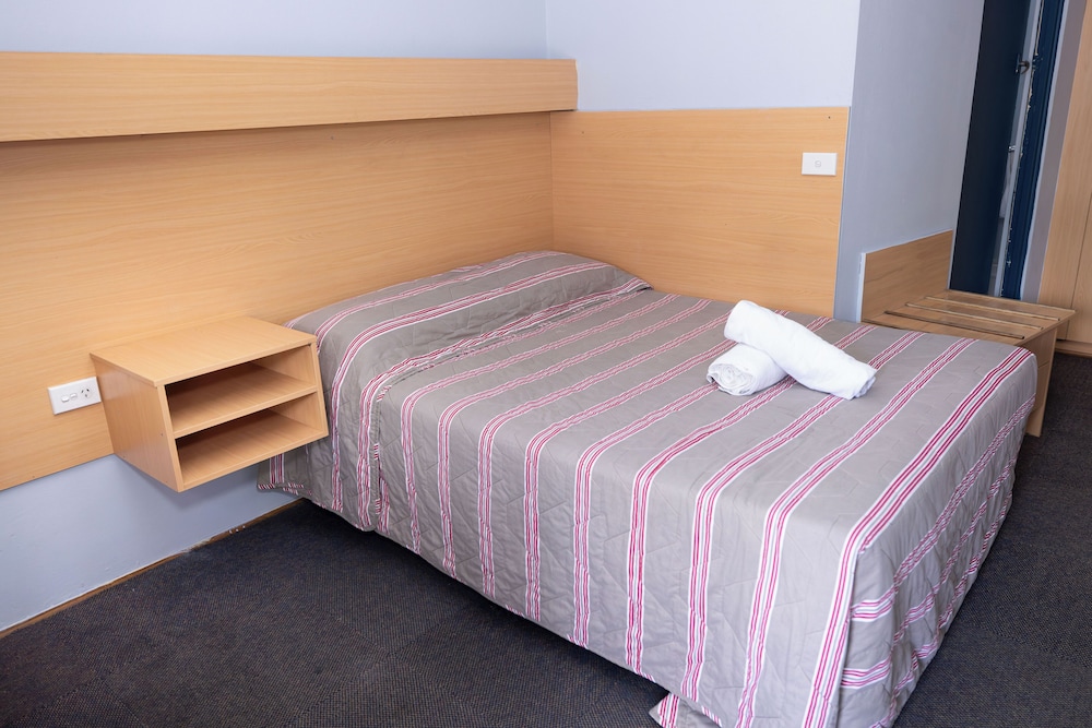 Standard Suite, 1 Bedroom (Standard Double) photo 2