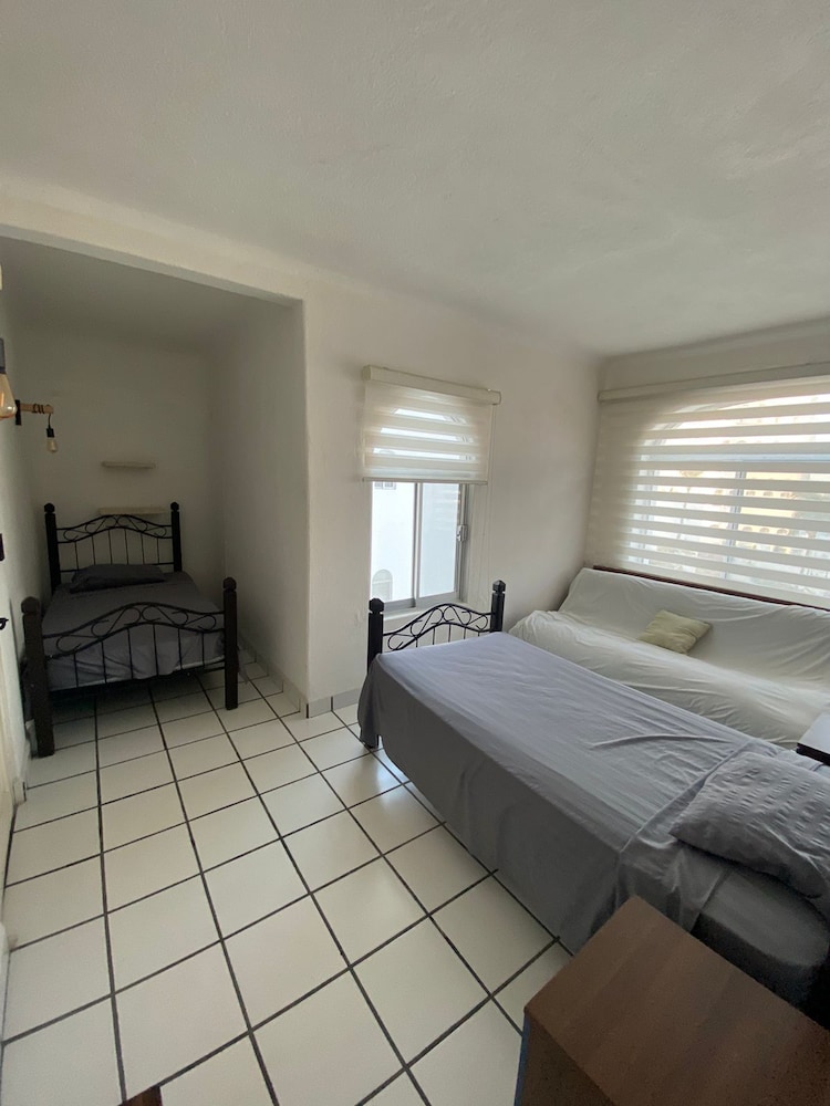 Deluxe Apartment, Beach View photo 1
