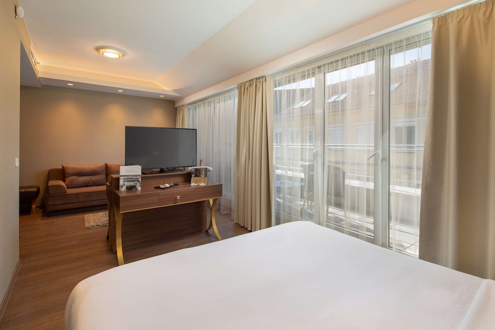Junior Suite