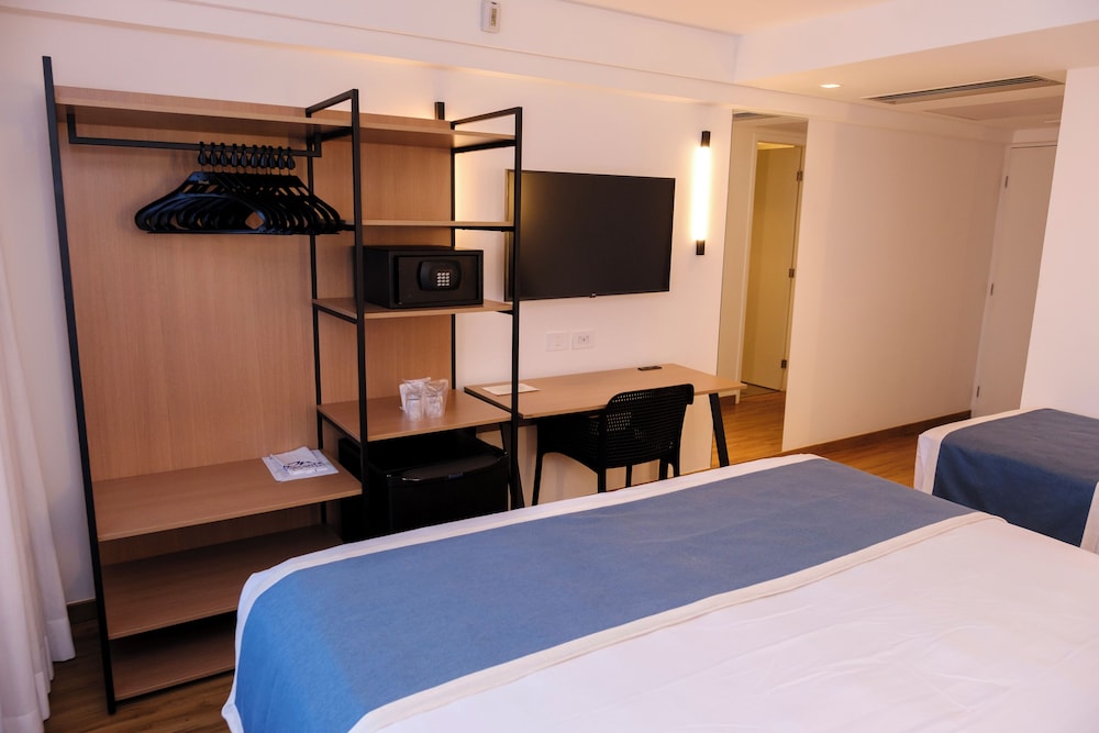 Deluxe Double Room photo 3