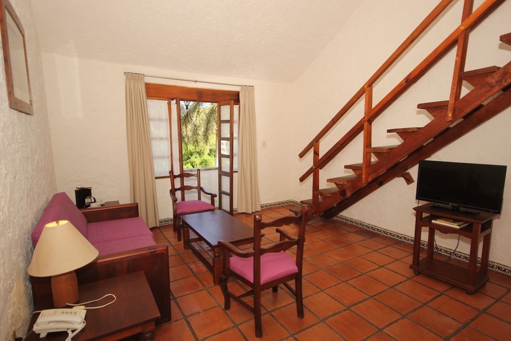 Junior Suite - Photo 11