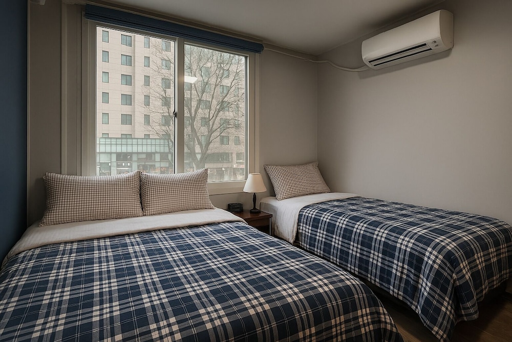 Basic Triple Room