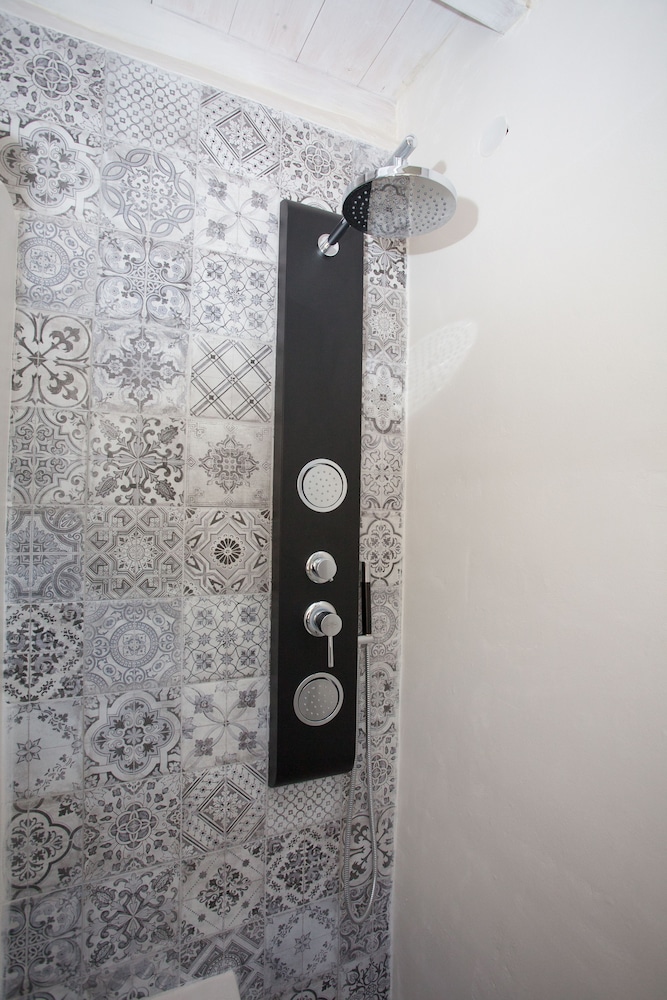 Villa, 2 Bedrooms, Sea View photo 2