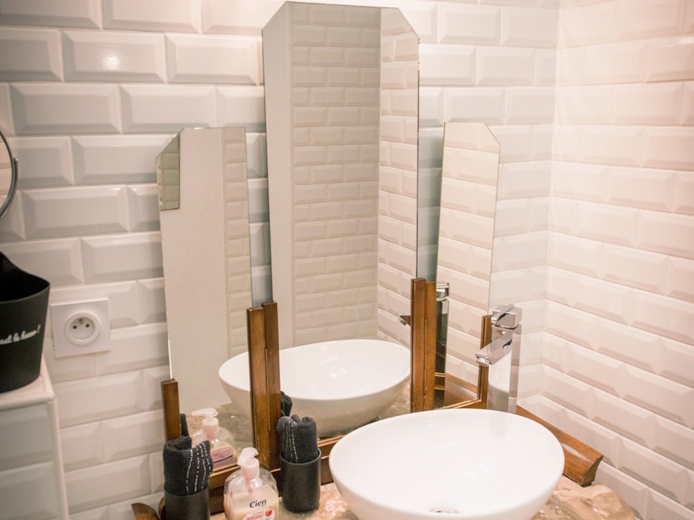 Comfort Double Room, Private Bathroom photo 2