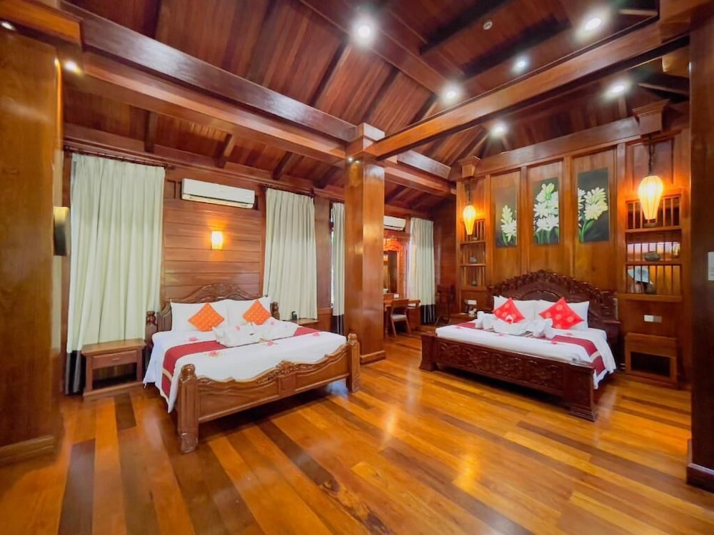 Luxury Double or Twin Room, Balcony, Garden View
