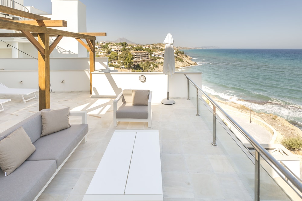 Exclusive Apartment, 2 Bedrooms, Terrace, Sea View (Fuma) Exclusive Apartment, 2 Bedrooms, Terrace, Sea View (Fuma)