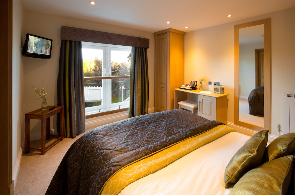 Luxury Double Room, 1 Double Bed, Partial Sea View photo 3