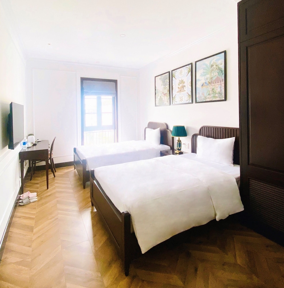 Luxury Twin Room - Photo 3