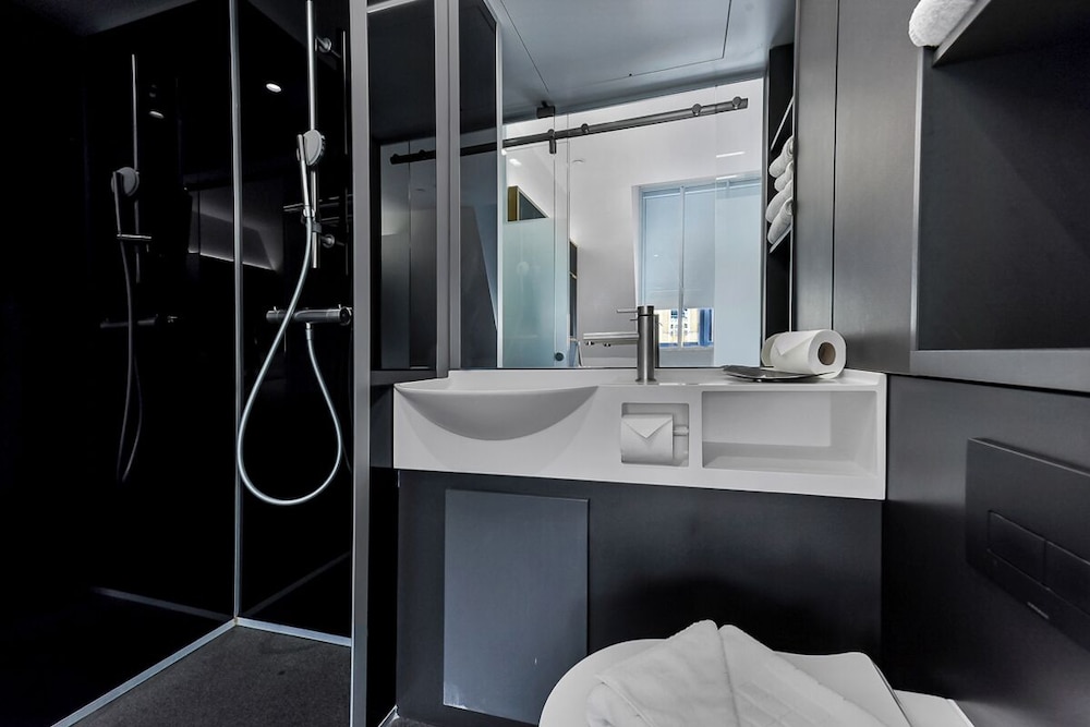 Club King Accessible Room photo 3