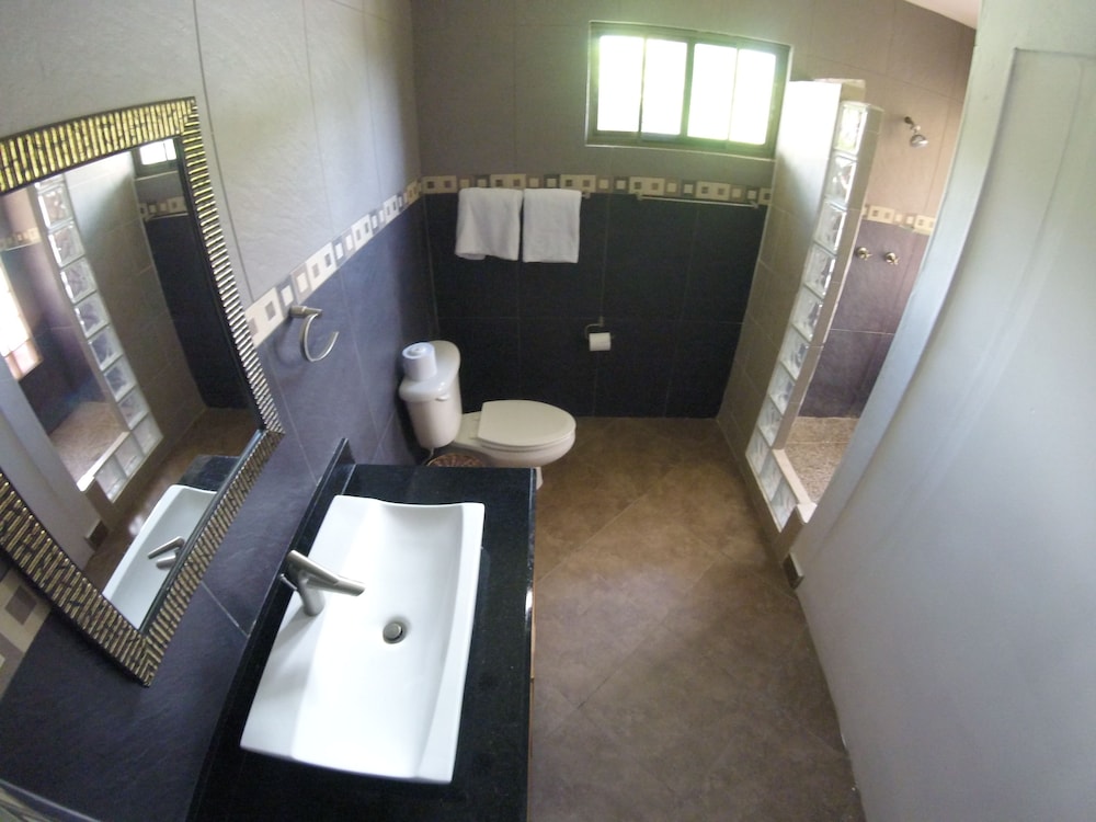 Deluxe Double Room Single Use, Mountain View photo 3