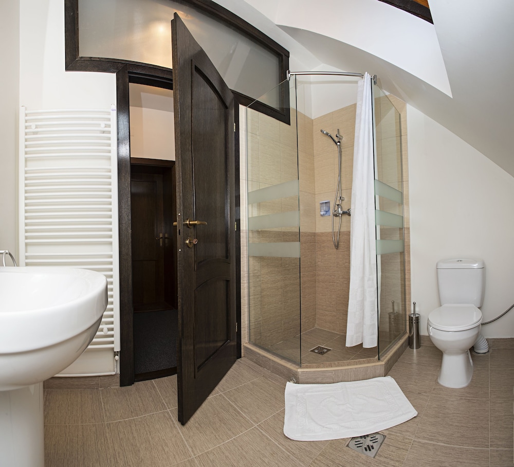 Standard Room - Photo 21
